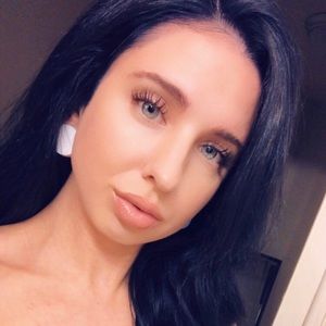 Meet your Posher, Chelsea